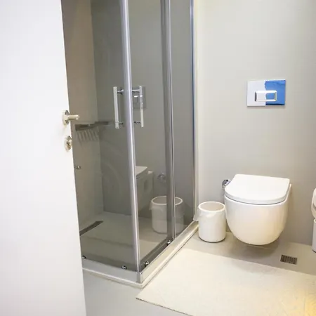 Downtown Oasis - Spacious Modern 3-br Flat Near Beachpark * Antalya