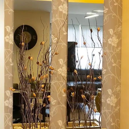 Downtown Oasis - Spacious Modern 3-br Flat Near Beachpark Apartment Antalya